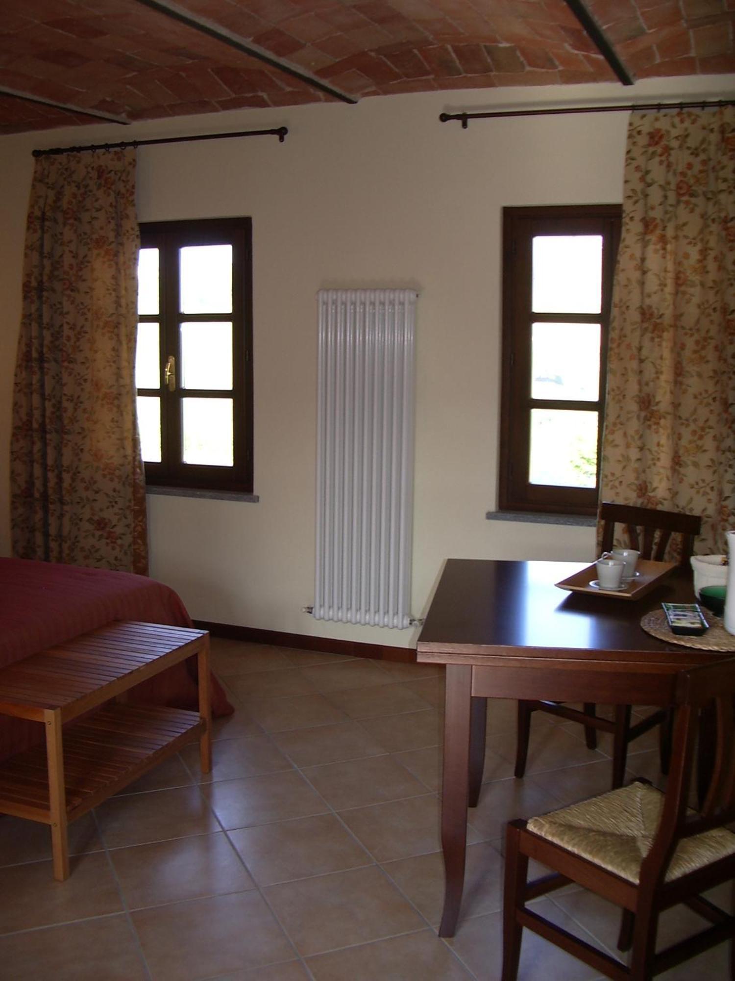 B&B Cascina Gaione Via Gallina,18B 12052 Neive Cn Rom bilde