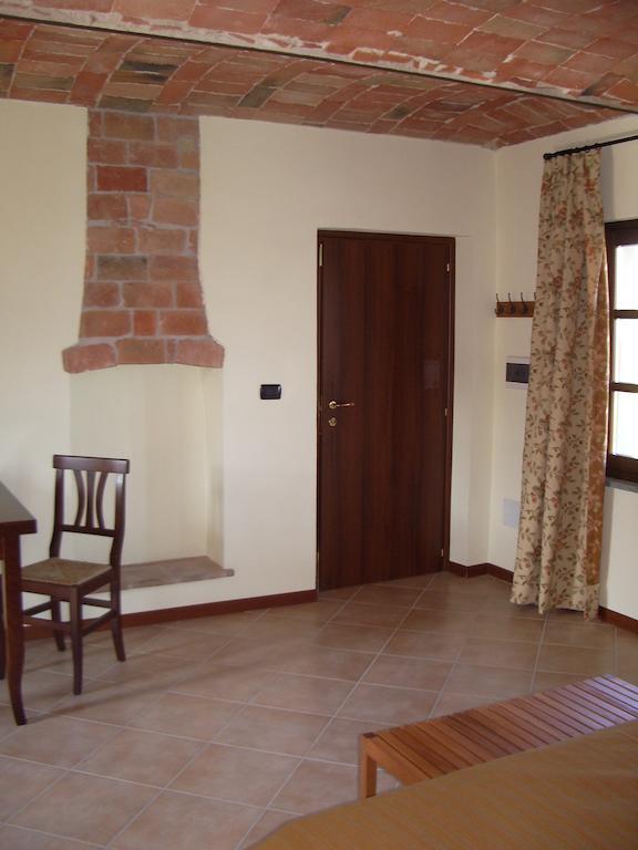 B&B Cascina Gaione Via Gallina,18B 12052 Neive Cn Rom bilde