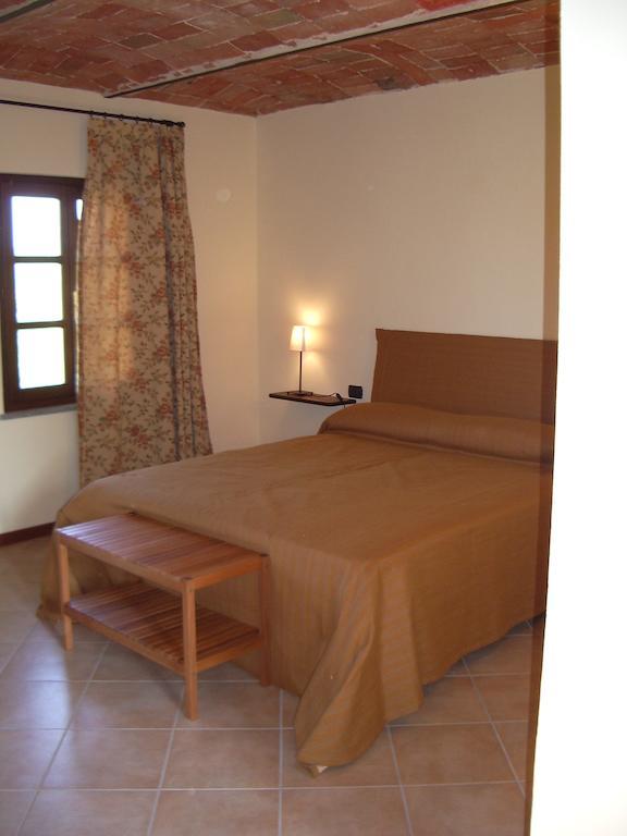 B&B Cascina Gaione Via Gallina,18B 12052 Neive Cn Rom bilde